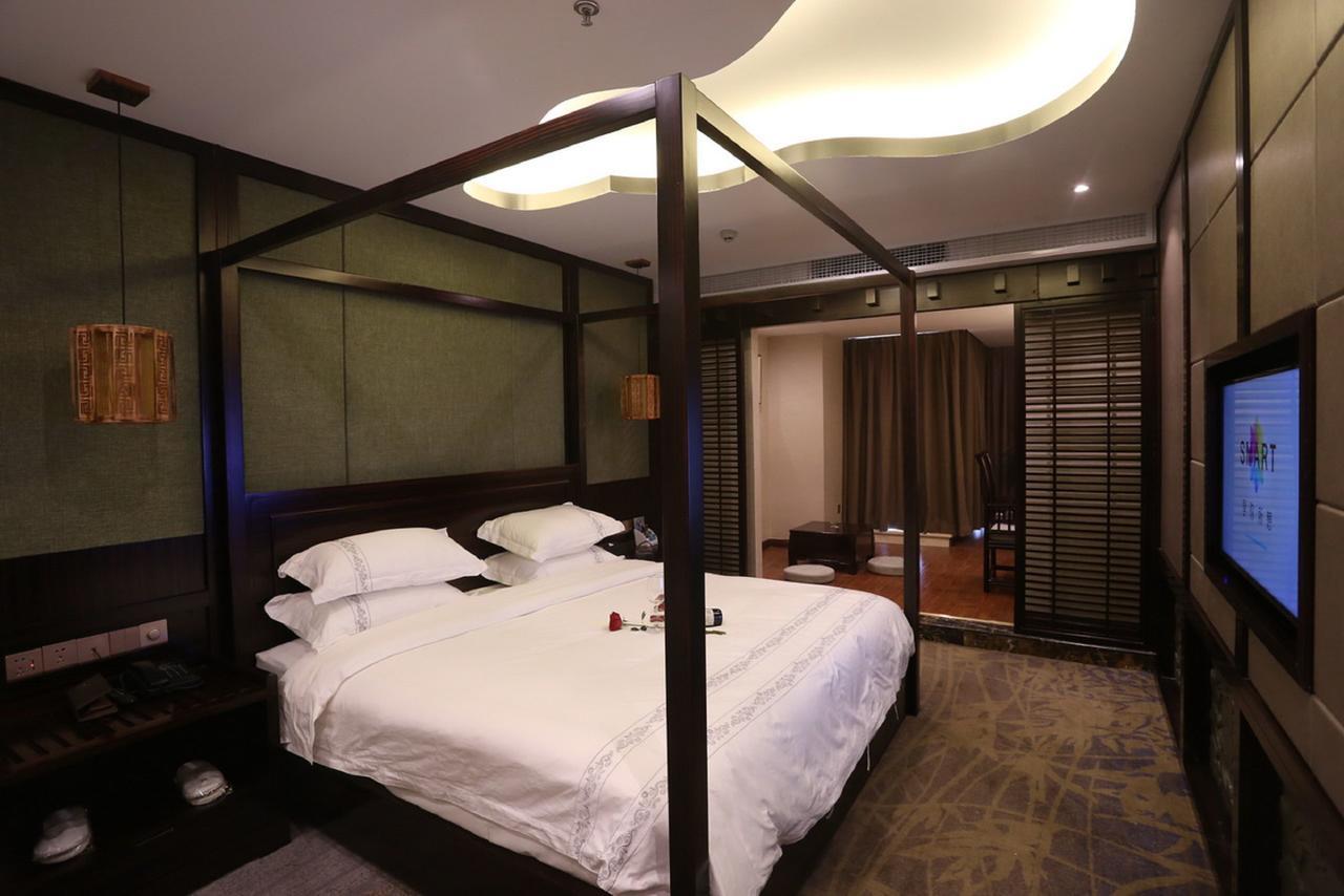Mingshan Hotel Chengdu Exterior photo