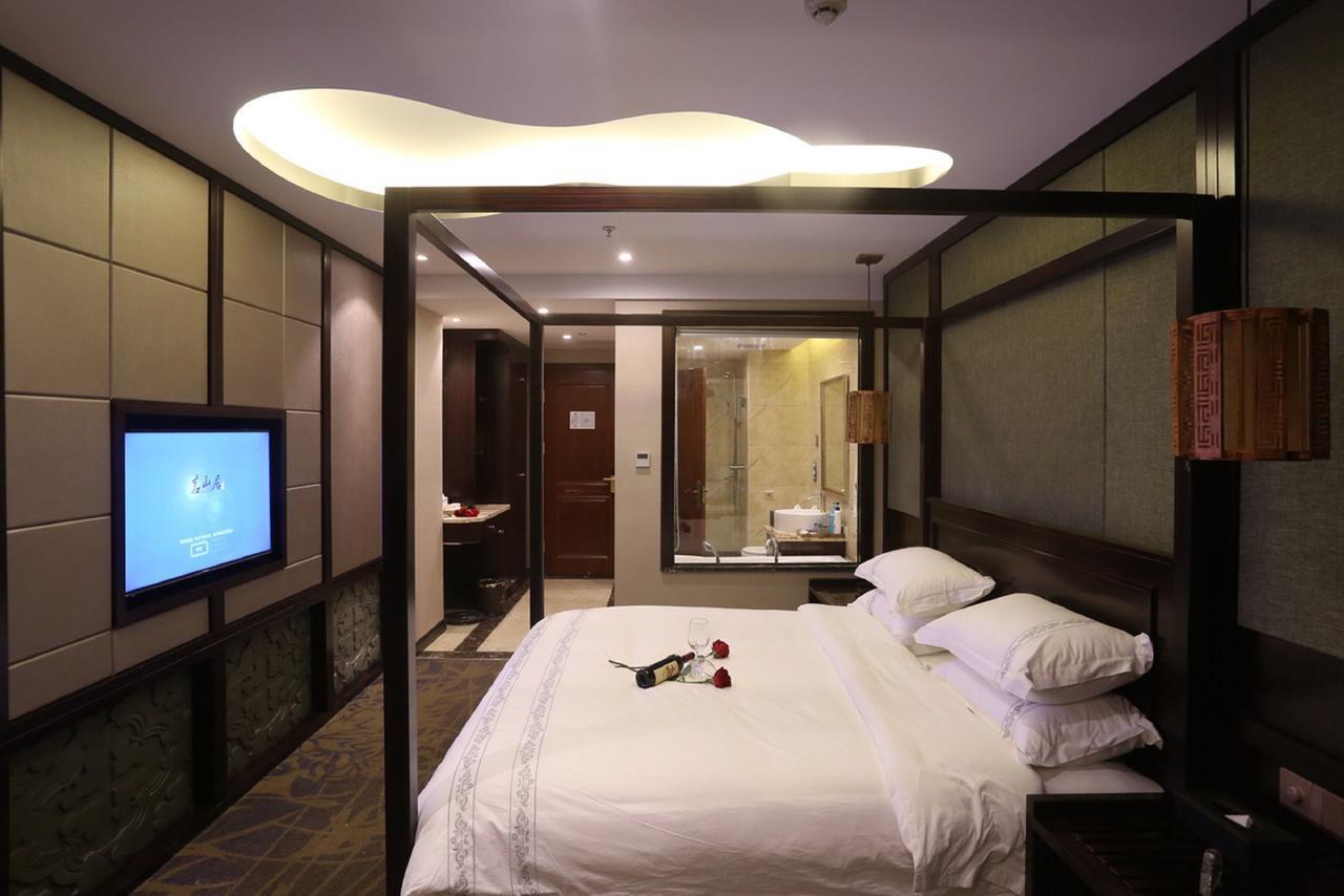 Mingshan Hotel Chengdu Exterior photo